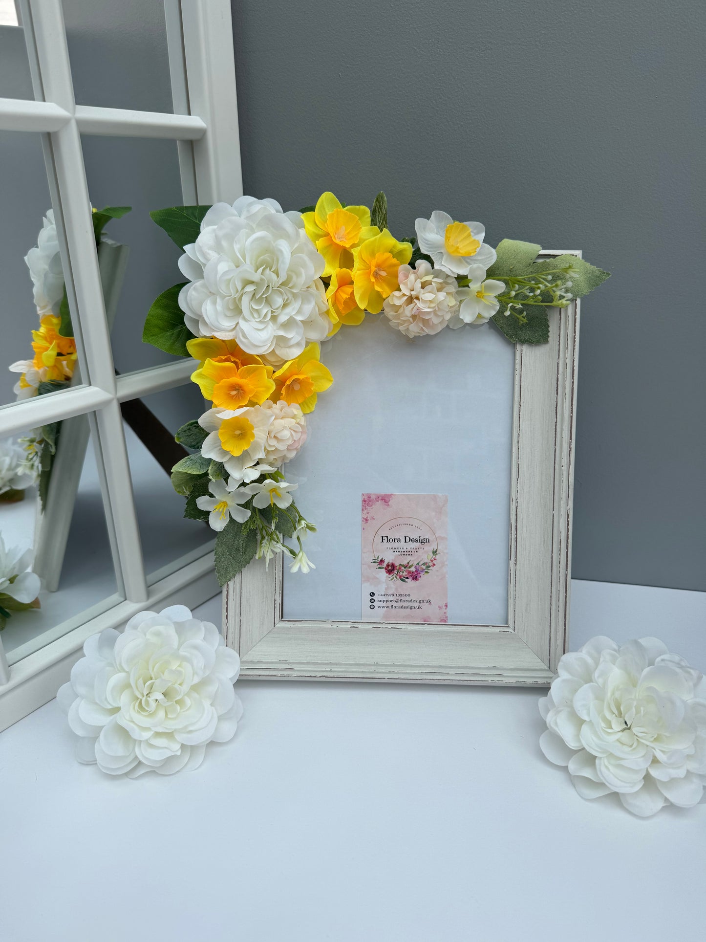 Spring flowers photo frame